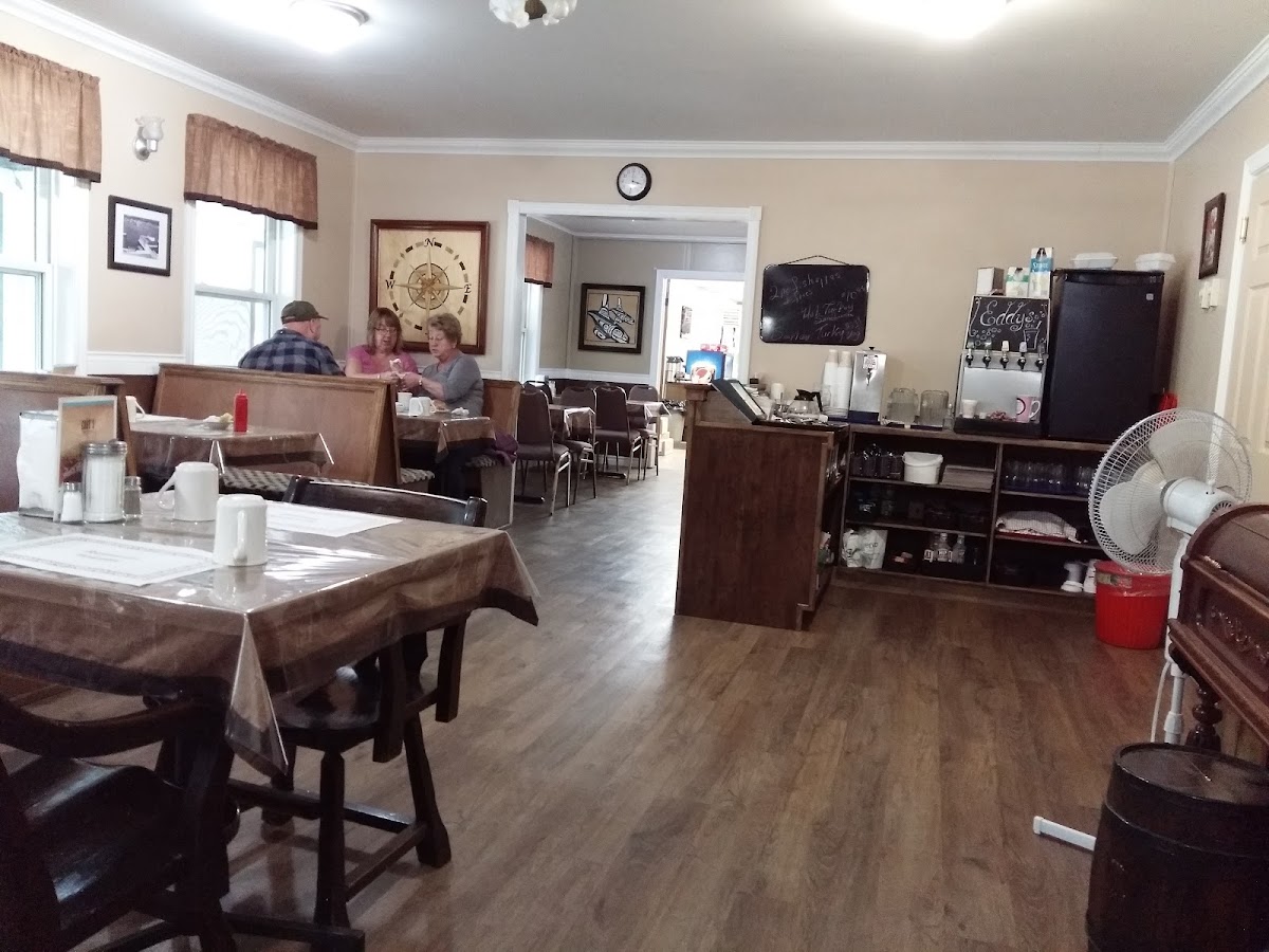 Eddy's Restaurant And Motel